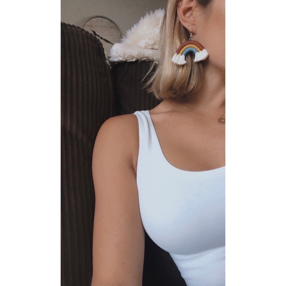 Anthropologie Hand Woven Macrame Pastel Rainbow Bohemian Drop Earrings - Picture 2 of 8